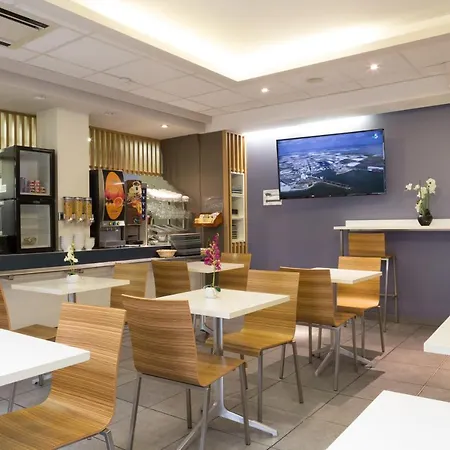 Lille City Hotel Hotell 3*